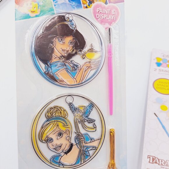 Disney Princess & Stacking Tsum Tsum Kids Art & Craft Paint Your Own Suncatchers - Picture 6 of 8